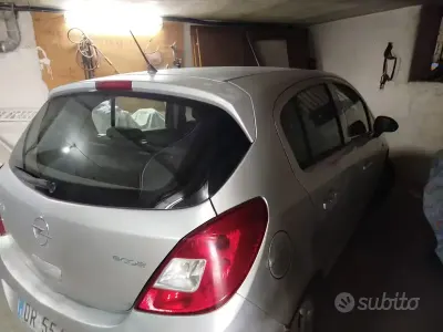 Usata Opel Corsa 50 CV (36 kW) 2008 Grigio Utilitaria