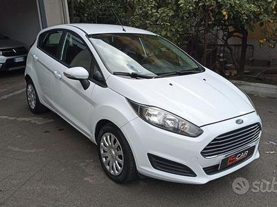 Bianco Usata 2014 Ford Fiesta Business Edition Berlina | 5990 € (Buon prezzo)
