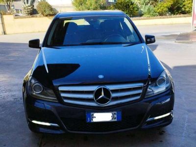 Mercedes C200