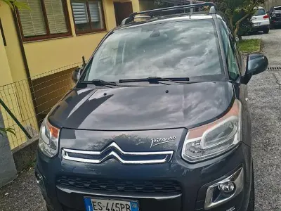 Usata Citroën C3 Picasso 92 CV (67 kW) 2013 Grigio Monovolume