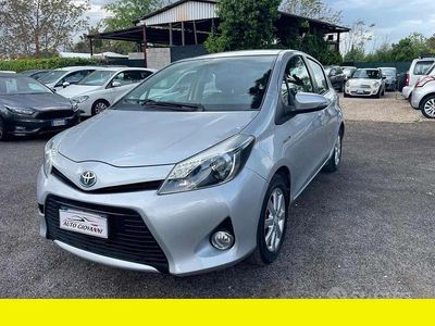 Usata Toyota Yaris 75 CV (55 kW) 2014 Other Utilitaria