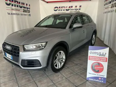 Usata Audi Q5 Business 190 CV (139 kW) 2018 Argento metallizzato SUV