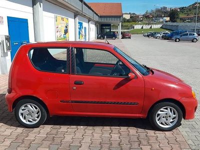 Usata Fiat 600 2001 Rosso Utilitaria