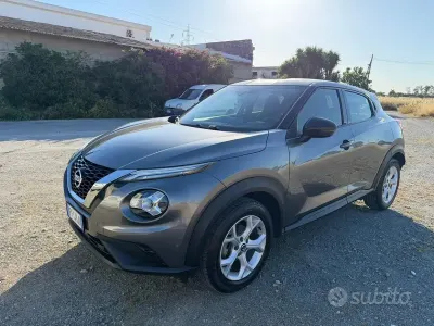 Usata Nissan Juke 117 CV (86 kW) 2020 Grigio SUV