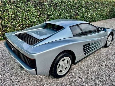 Usata Ferrari Testarossa 389 CV (286 kW) 1988 Argento Coupé