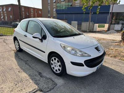 usata Peugeot 207 3p 1.4 hdi One-Line