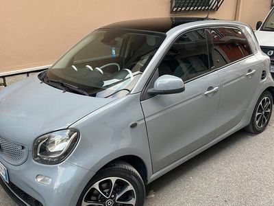 Usata Smart ForFour 2016 Grigio Utilitaria