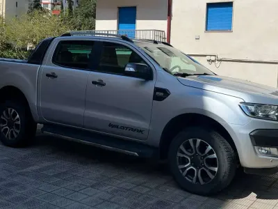 Usata Ford Ranger Wildtrack 200 CV (147 kW) 2018 Argento Pick-up