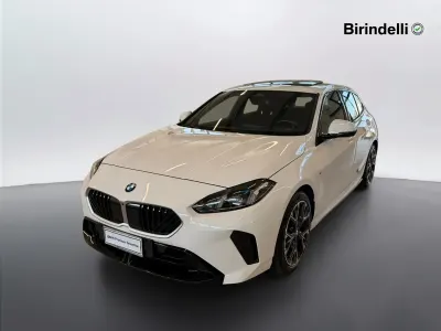 Usata BMW 120 M Sport 2024 Alpin white pastello