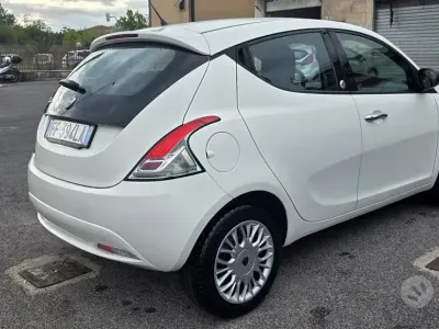 Usata Lancia Ypsilon