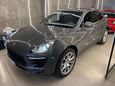 Usata Porsche Macan 250 CV (183 kW) 2014 Grigio scuro SUV
