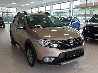 Usata Dacia Sandero Comfort 90 CV (66 kW) 2020 Bronzo Berlina