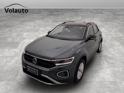 Verde Usata 2024 VW T-Roc Life SUV | 24.800 € (Ottimo prezzo)