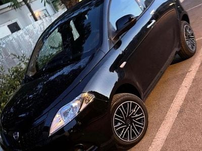Usata Lancia Ypsilon 69 CV (50 kW) 2024 Nero Utilitaria