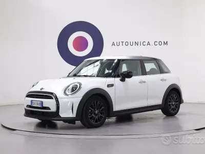 Usata Mini Cooper 136 CV (100 kW) 2023 Bianco Utilitaria