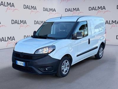 Usata Fiat Doblò Business 105 CV (77 kW) 2022 Bianco Monovolume