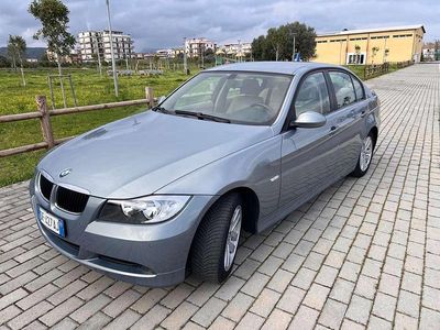 Usata BMW 320 160 CV (117 kW) 2007 Blu/azzurro Berlina