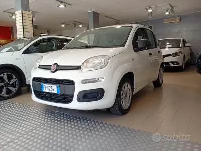 Usata Fiat Panda Easy 95 CV (69 kW) 2018 Bianco Utilitaria