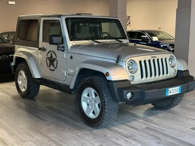 Begagnad Jeep Wrangler Sahara 177 HK (130 kW) 2009 Silver SUV