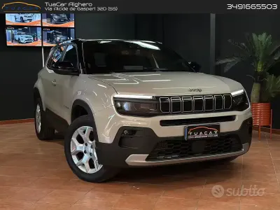 Usata Jeep Avenger Summit 100 CV (73 kW) 2025 Grigio SUV