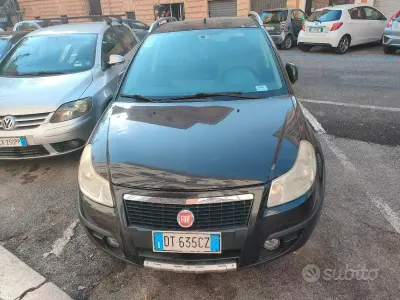 Usata Fiat Sedici 120 CV (88 kW) 2009 Nero SUV
