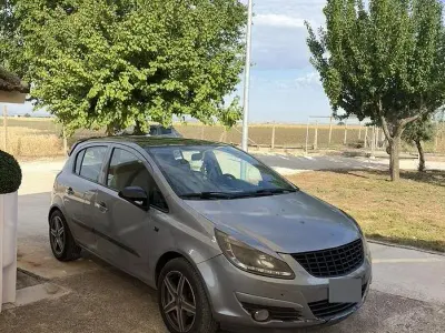 Usata Opel Corsa 75 CV (55 kW) 2008 Grigio Utilitaria