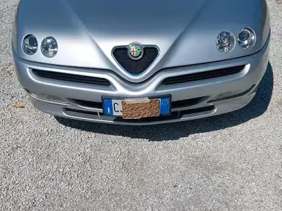Usata Alfa Romeo Spider 150 CV (110 kW) 2004 Grigio Cabrio