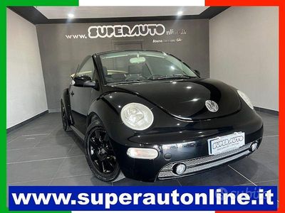Usata VW New Beetle 100 CV (73 kW) 2005 Nero Utilitaria