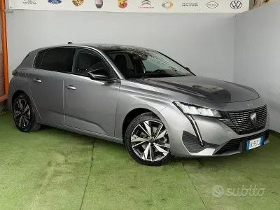 Gebraucht Peugeot 308 Allure 131 PS (96 kW) 2022 Grau Limousine