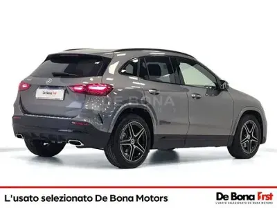 Usata Mercedes GLA200 AMG Line Premium Plus 150 CV (110 kW) 2026 Grigio SUV