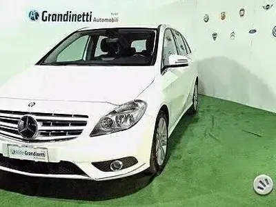 Usata Mercedes B180 Executive 109 CV (80 kW) 2013 Bianco Monovolume