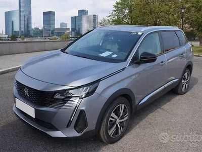 Occasion Peugeot 5008 Allure 131 ch (96 kW) 2023 Noir SUV