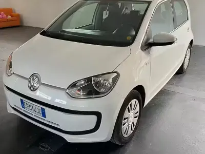 Usata VW up! 68 CV (50 kW) 2013 Bianco Utilitaria