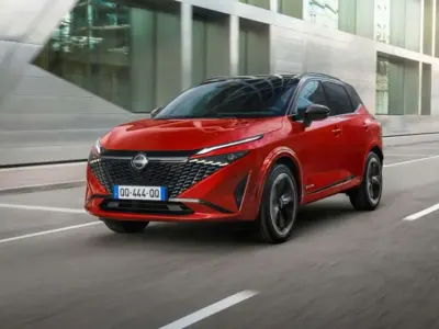 Nuova Nissan Qashqai N-Connecta 158 CV (116 kW) 2026 Argento SUV