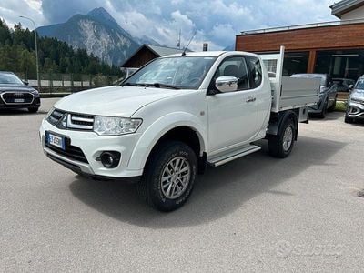 Usata Mitsubishi L200 Intense+ 178 CV (130 kW) 2015 Bianco Pick-up