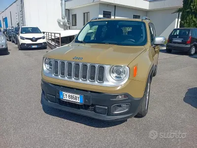 Usata Jeep Renegade Limited 120 CV (88 kW) 2015 Verde SUV