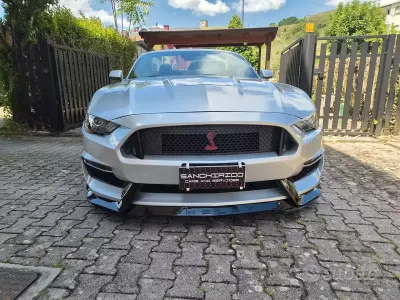 Usata Ford Mustang 314 CV (230 kW) 2019 Grigio Cabrio