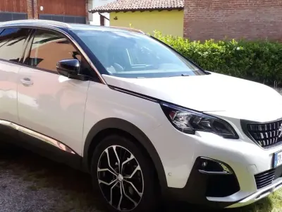 Usata Peugeot 3008 Allure 131 CV (96 kW) 2019 SUV