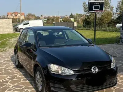 Usata VW Golf VII Trendline 90 CV (66 kW) 2015 Berlina