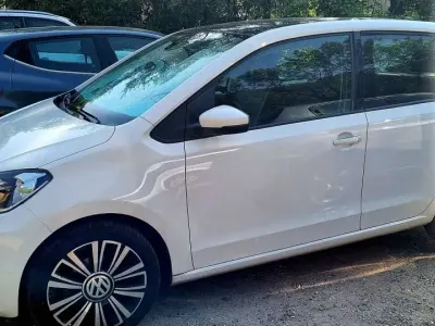 Usata VW up! Highline 68 CV (50 kW) 2019 Bianco Utilitaria
