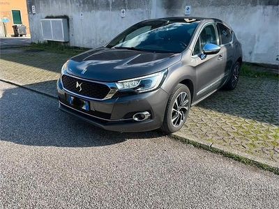Usata DS Automobiles DS4 Sport Chic 120 CV (88 kW) 2016 Grigio Berlina