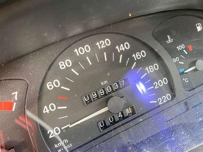 Usata Opel Astra Edition 90 CV (66 kW) 1997 Verde Berlina