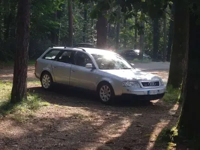 Begagnad Audi A6 193 HK (141 kW) 1998 Silver Kombi