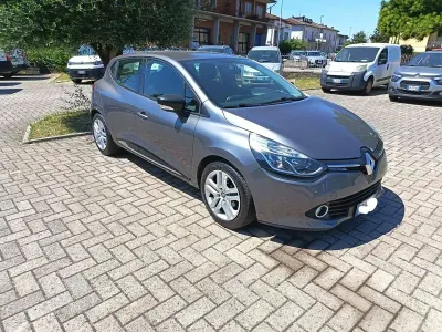 Usata Renault Clio IV 73 CV (53 kW) 2015 Other Berlina