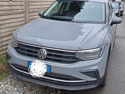 Usata VW Tiguan Life 150 CV (110 kW) 2021 Grigio SUV