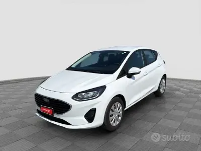 Usata Ford Fiesta 75 CV (55 kW) 2022 Bianco Utilitaria
