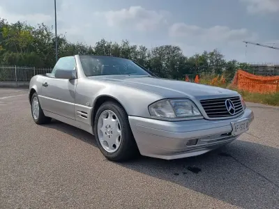 Usata Mercedes SL320 231 CV (169 kW) 1995 Argento Cabrio