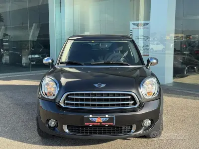 Usata Mini Cooper D Paceman Business 111 CV (81 kW) 2014 Grigio SUV