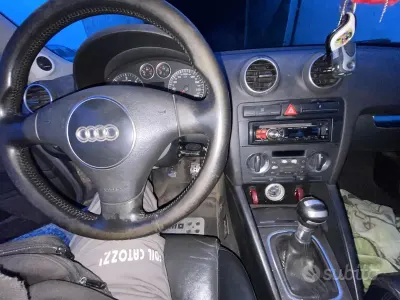 Usata Audi A3 140 CV (102 kW) 2005 Grigio Utilitaria