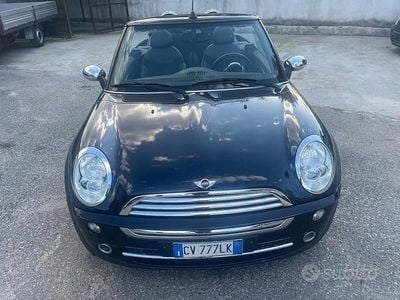 Usata Mini Cooper Cabriolet 116 CV (85 kW) 2005 Nero Cabrio